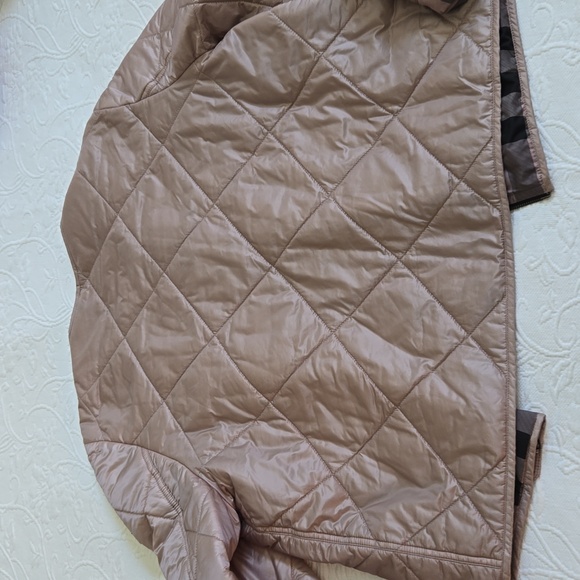 AUTHENTIC BURBERRY POWDER PINK LIGHT WEIGHT JACKET - Picture 4 of 8